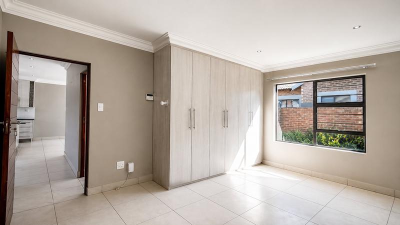 2 Bedroom Property for Sale in Heuwelsig Free State